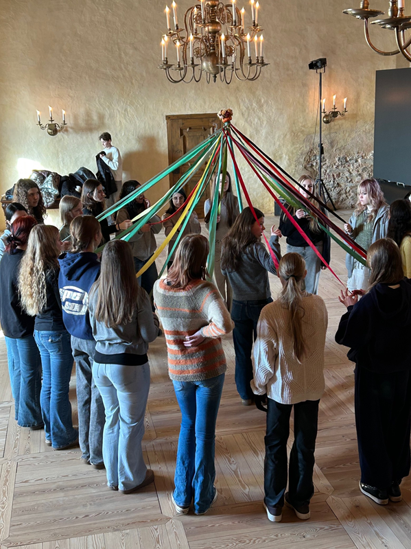 Bild in Burg angepasst